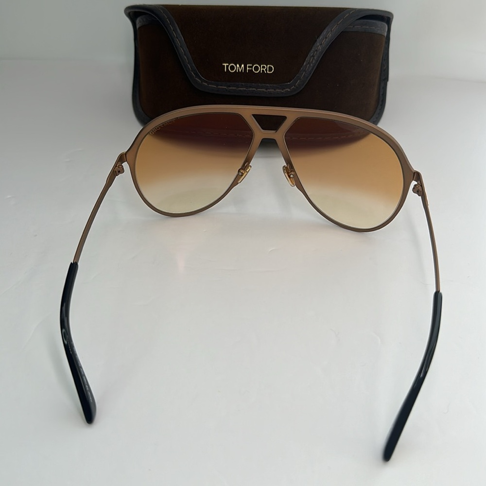 New Authentic Tom Ford Gold Gradient Xaier TF 1060 Aviator Sunglasses - Picture 7 of 15
